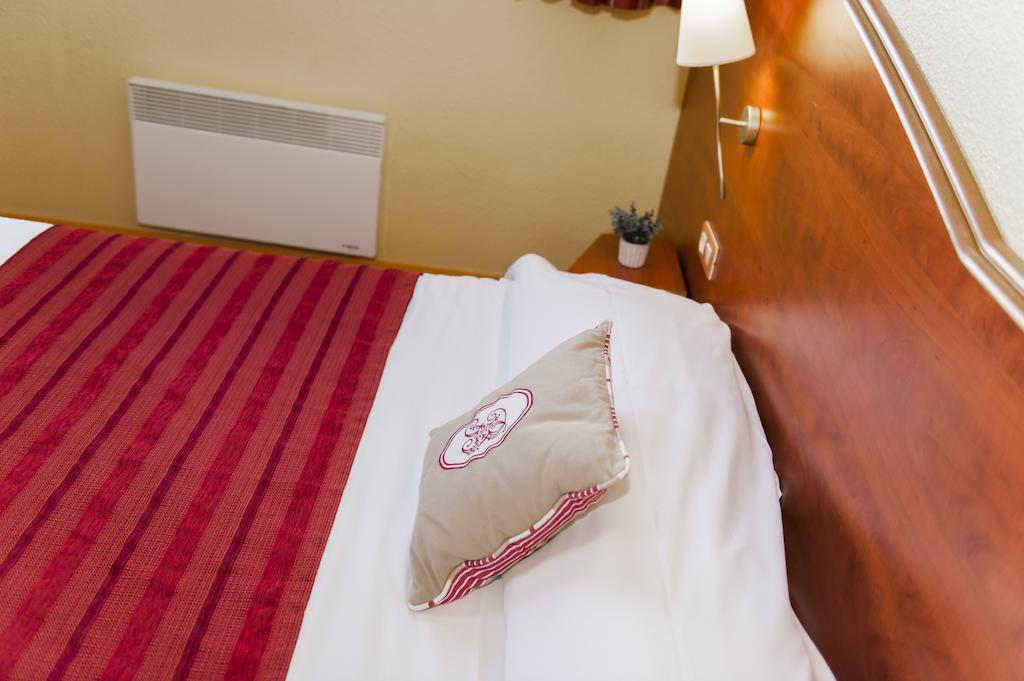 Armony Hotel بور أشارْ المظهر الخارجي الصورة